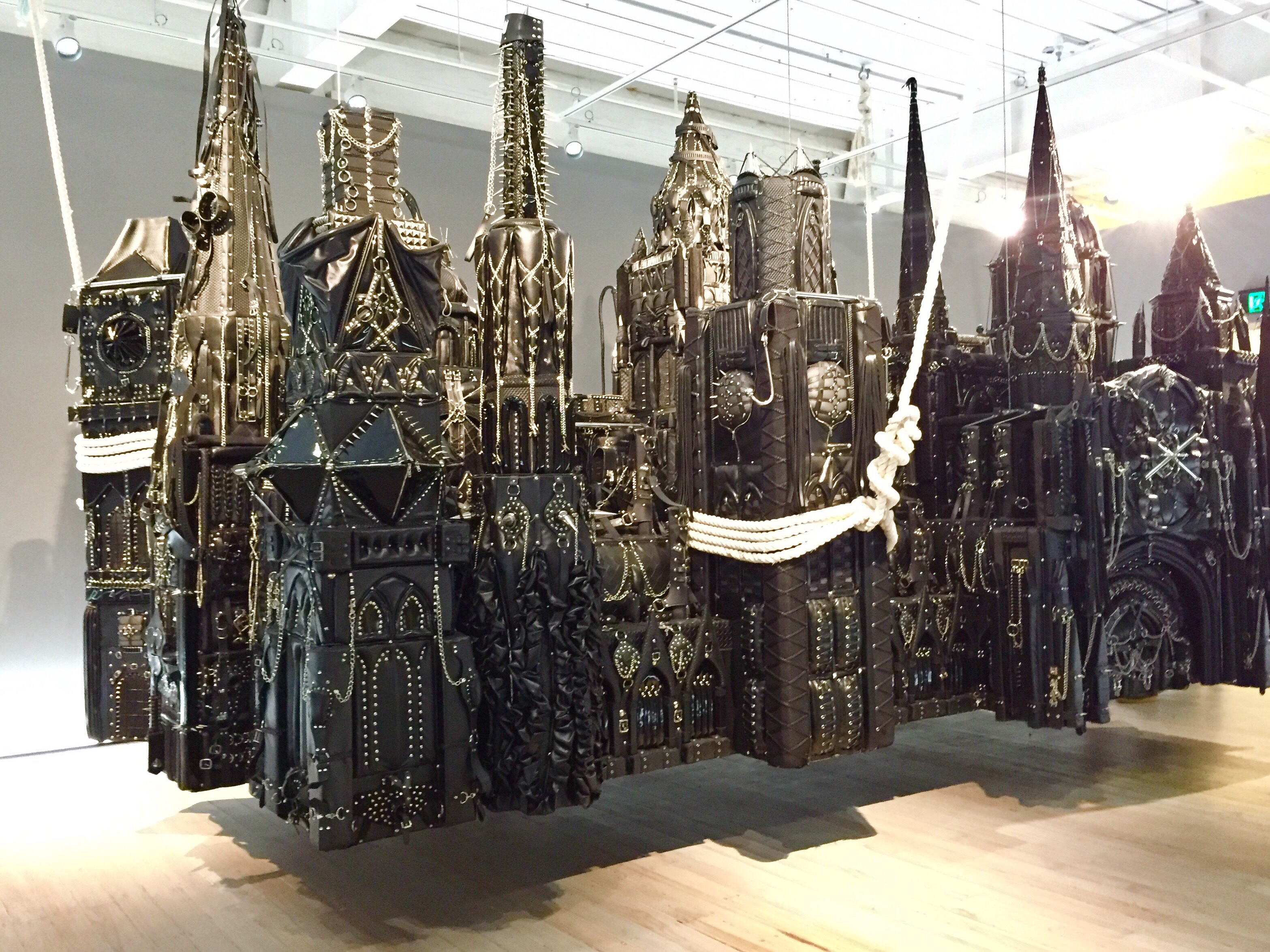 Play 201301 (2013), Xu Zhen produced by Madeln Co.