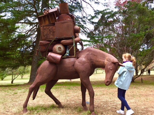 'A Burden' by Andy Townsend & Susie Bleach, at Hillview Sculpture Biennial 2018. Photo by HeapsArt