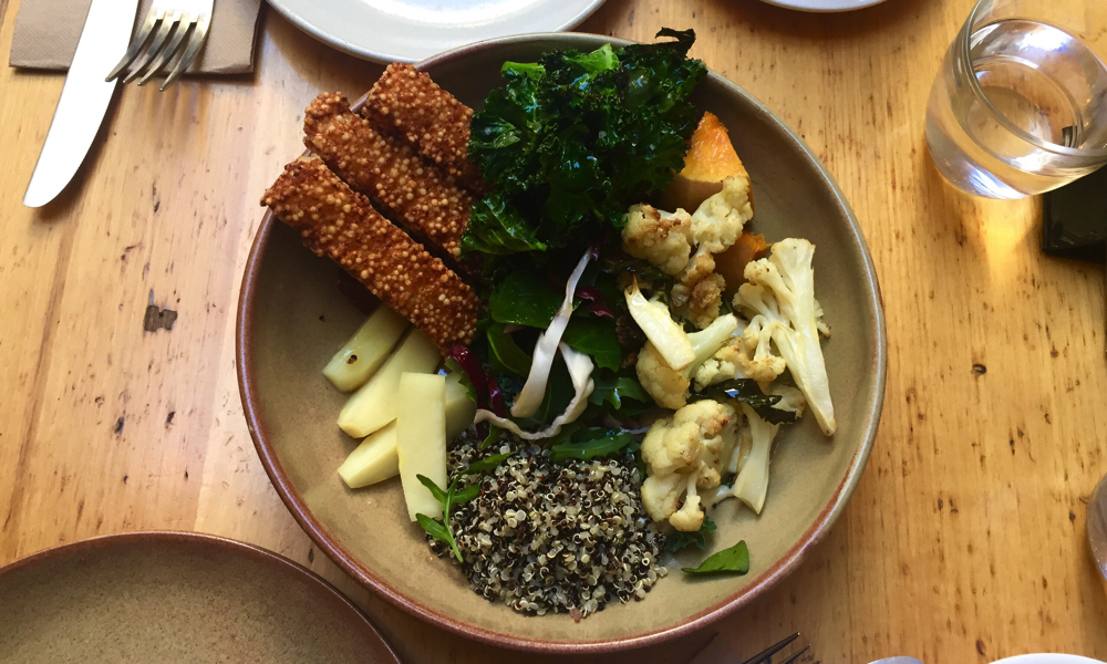 HeapsArt.20180828 OzHarvest Cafe veg bowl